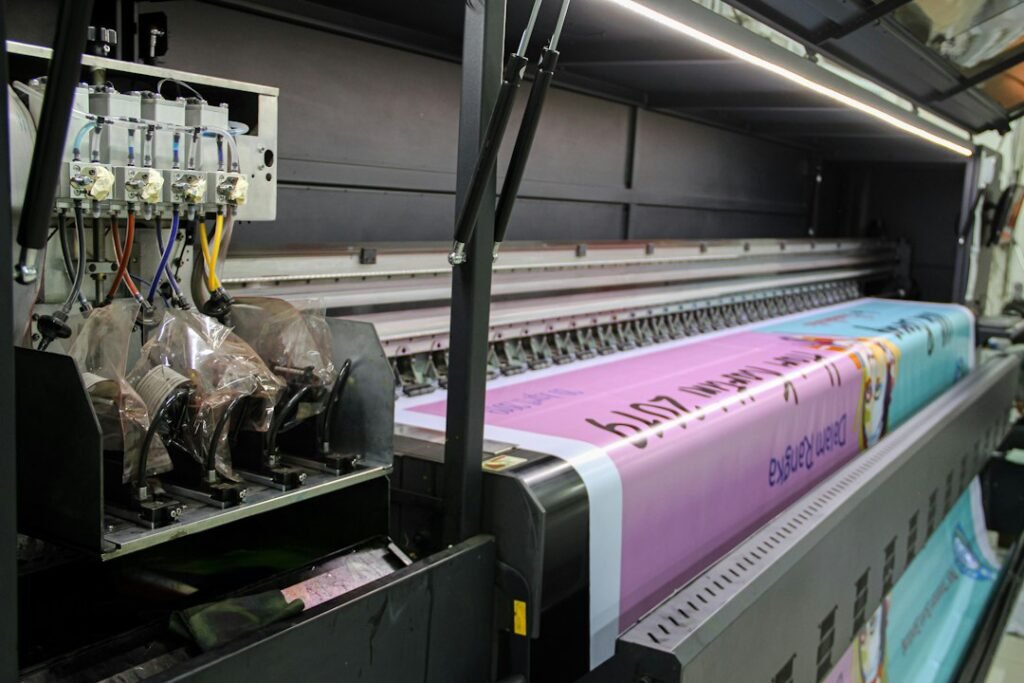Professional textile printing machine for custom uniform fabric printing